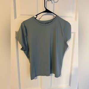Hollister seamless shirt